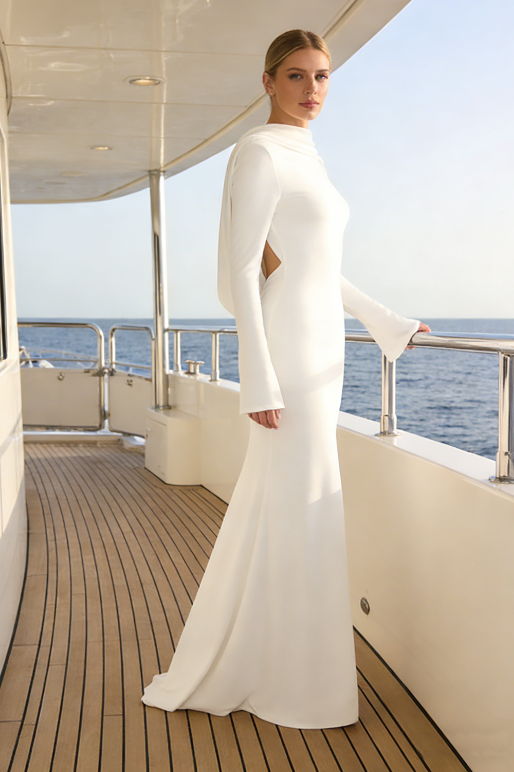 Backless Flared-cuffs Gown