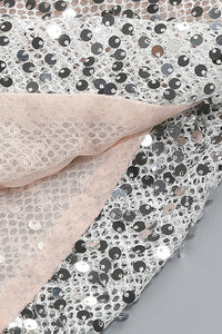 Vestido con escote halter y lentejuelas en color gris