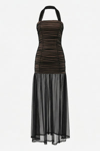 Vestido com decote halter e drapeado