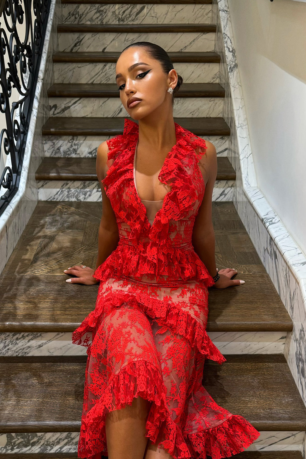 Deep-V Lace Ruffles Midi Dress IULOVER Deep-V Lace Ruffles Midi Dress IULOVER
