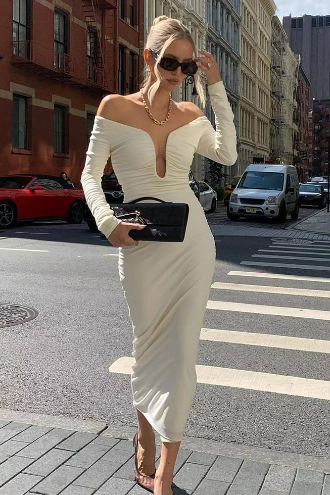 Off-Shoulder Notched Ruched Midi Dres White / Large Off-Shoulder Notched Ruched Midi Dres White / Large