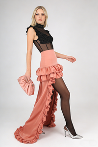 Saia comprida assimétrica com folhos