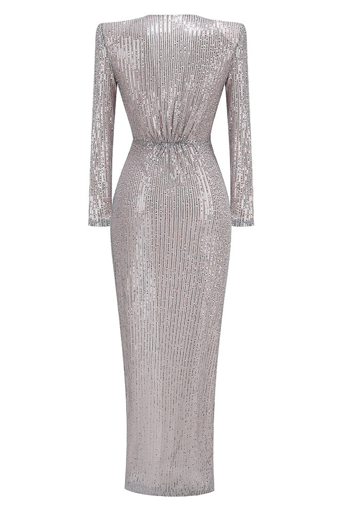 Vestido con escote halter y lentejuelas en color gris