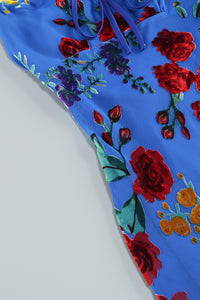 Vestido índigo con estampado floral en varios colores azul