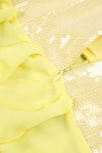 Vestido comprido cai-cai com lantejoulas e folhos