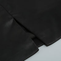 Vestido blazer preto com decote em V e manga comprida vazada em renda