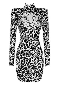 Mini vestido de manga comprida com estampa de leopardo