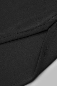 Vestido maxi de um ombro sem costas com corrente dividida em preto