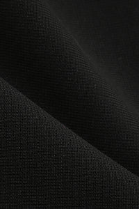 Minivestido ajustado con tiras y ribete de cristal en negro