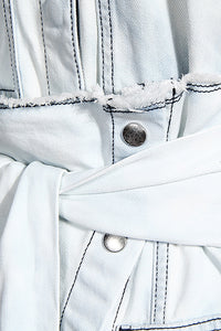 Conjunto de duas peças terno jeans lavado camisa longa e conjunto de saia com cadarço de cintura alta