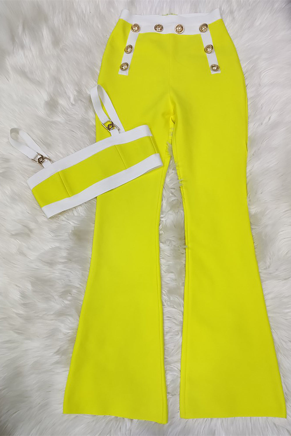 Conjunto de bandagem amarela de duas peças, espartilho com tiras e calças largas de cintura alta